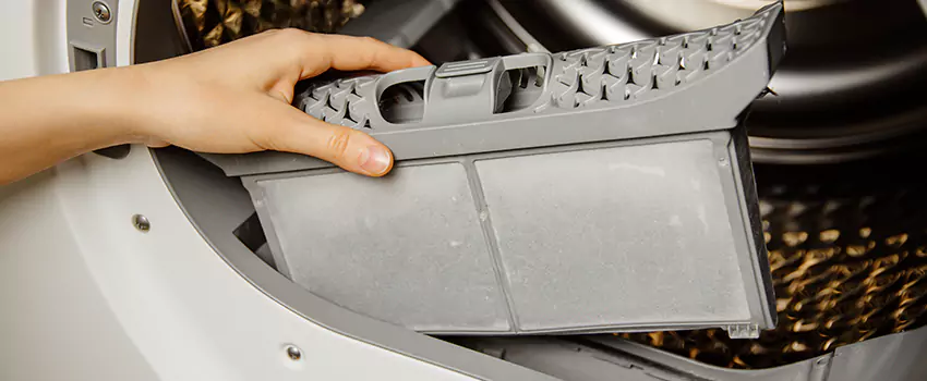 Signs Of A Clogged Dryer Lint Trap in Kenmore, New York